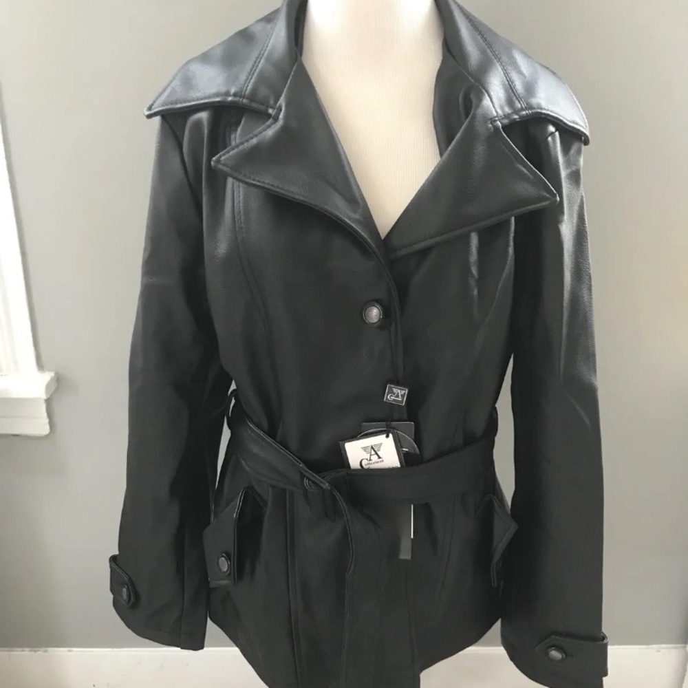 💥 NWT Jacket
